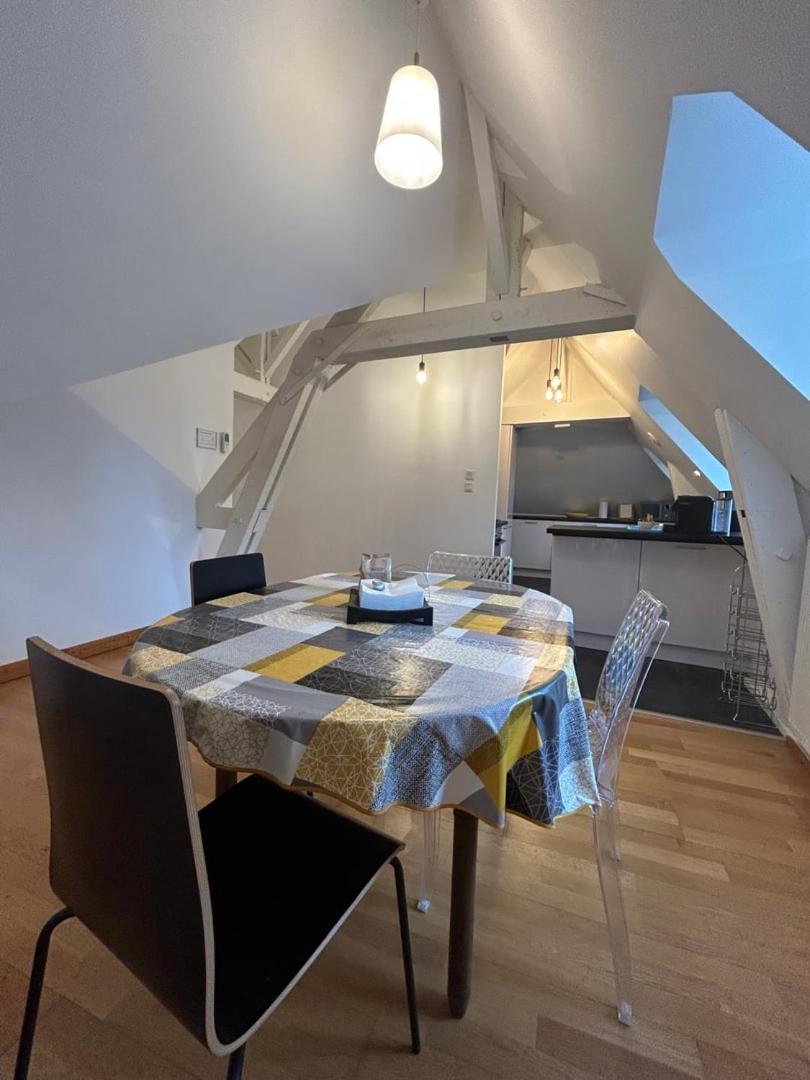 Le Square : Appartement Climatise En Centre Ville Поатие Екстериор снимка